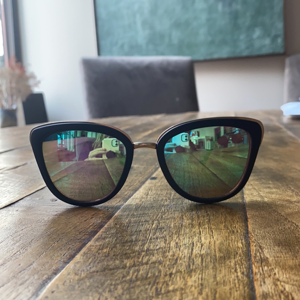 Green blue lens glasses